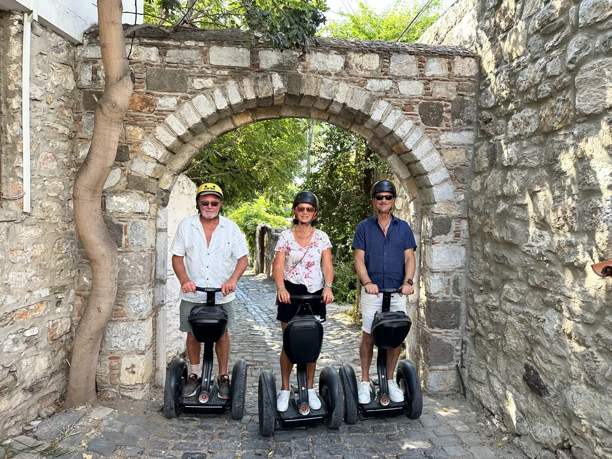 Segway with palm trees and yacht harbour
